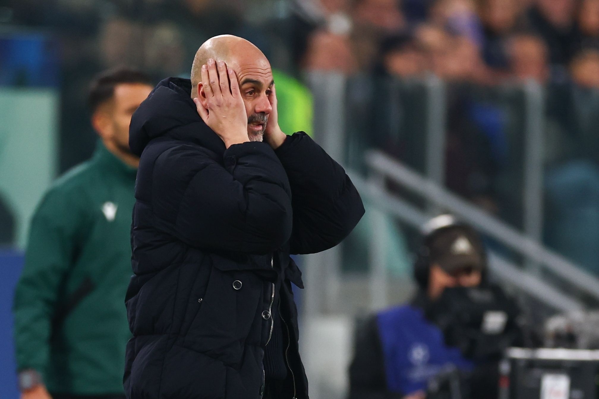 中国金年会-包含集结日法国杯焦点战，曼联单刀错失，赛场秩序良好，医务组通报恢复的词条